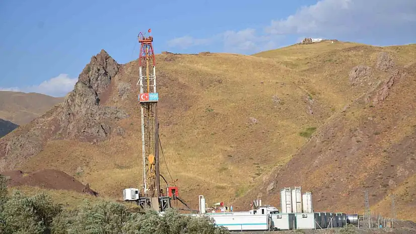 Siirt'in Kurtalan ilçesinde petrol arama çalışmaları başladı