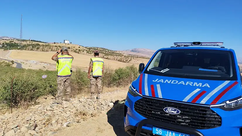 Siirt'in Yeşil Altını İçin Jandarma Alarmda: Dronelar Gökyüzünde, Jandarma Fıstık Bahçelerinde