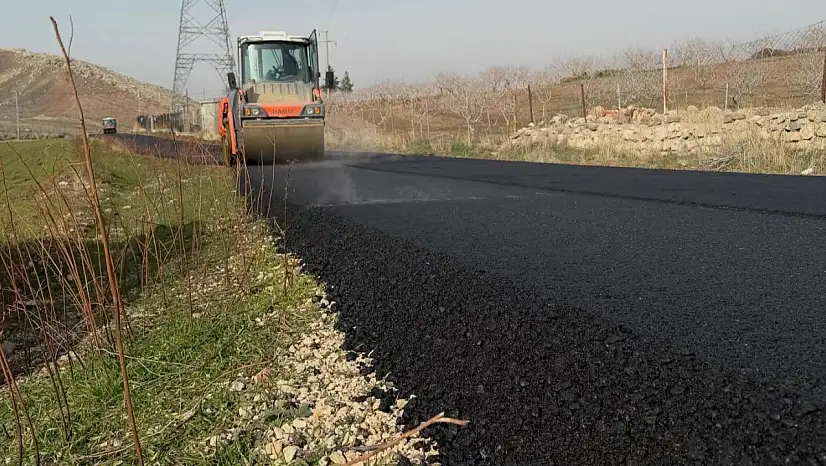 Siirt'te 20 bin vatandaşın kullandığı Kayabağlar grup yolu BSK Asfalt ile yenileniyor