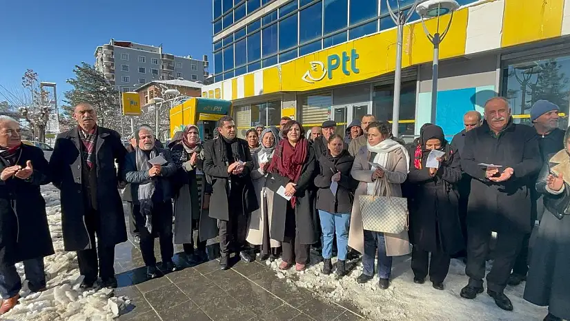 Siirt'te cezaevlerine yeni yıl kartpostalları ve mektuplar gönderildi