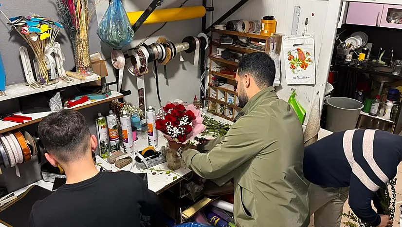 Siirt'te Çiçekçilerde 24 Kasım Yoğunluğu: Siparişlere Yetişemiyorlar