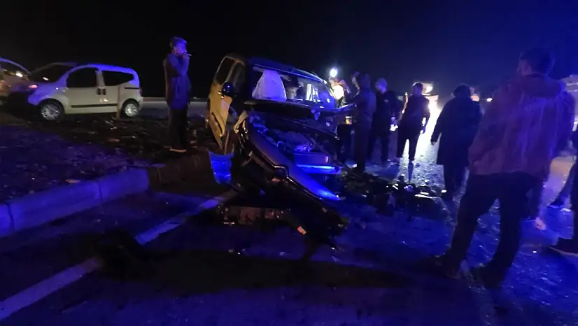 Siirt'te Feci Kaza: 2 Yaralı