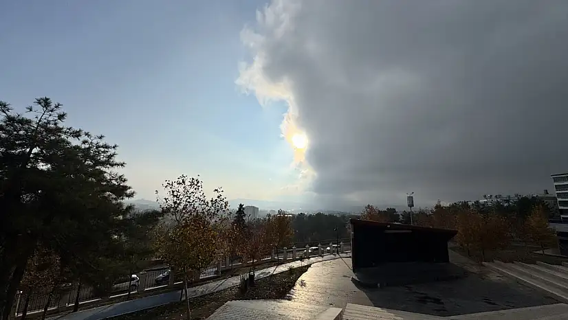 Siirt'te Gökyüzü İkiye Bölündü! O Anlar Artı Siirt Kamerasında