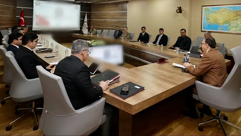 Siirt'te haftalık il güvenlik ve asayiş toplantısı gerçekleştirildi