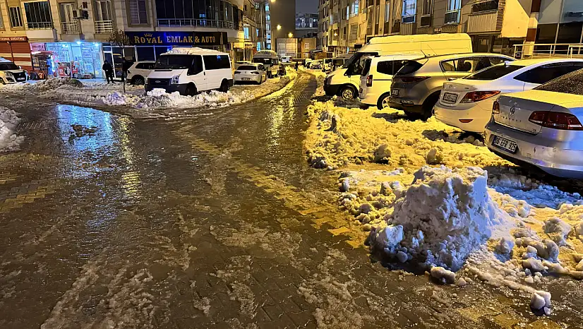 Siirt'te kar yağışının ardından erime başladı