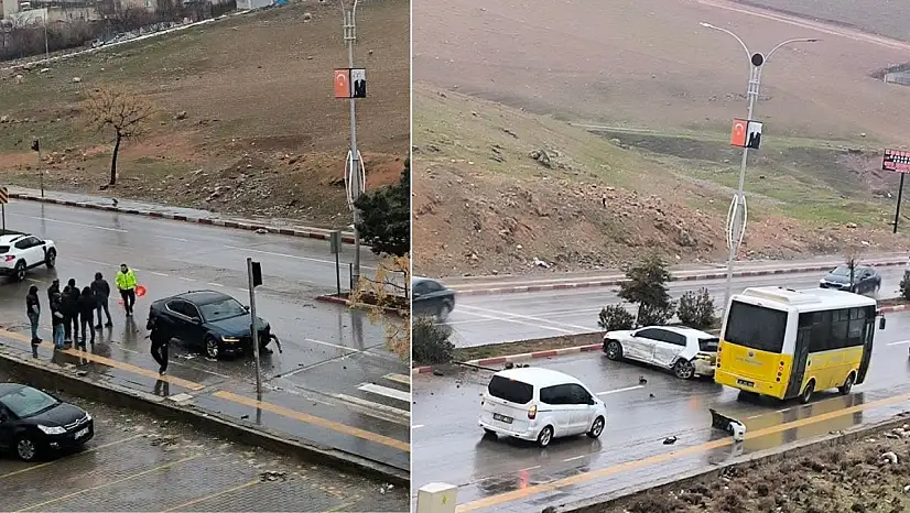 Siirt'te Korkutan Kaza: Aynı Noktada 2 Araç Çarpıştı! Araçlar Kullanılamaz Hale Geldi