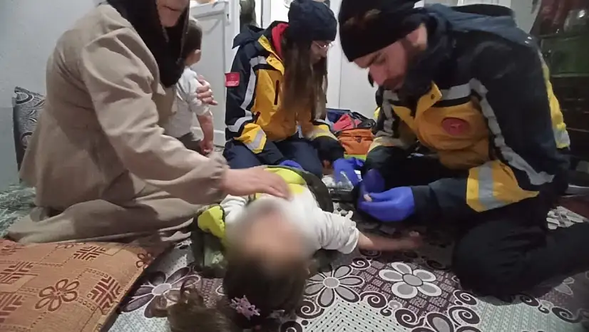 Siirt'te Köy Yolları Açıldı: Acil Sağlık Vakalarına Müdahale Edildi