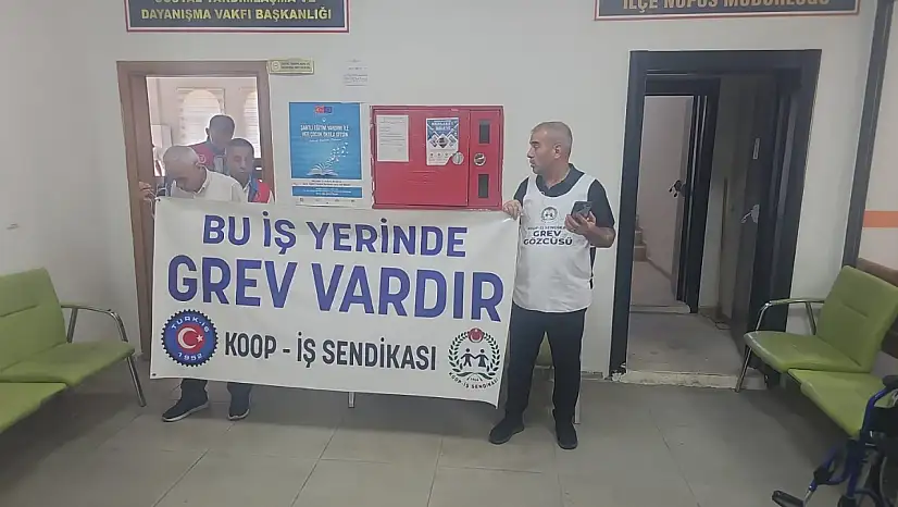 Siirt'te O Kurum Çalışanları Greve Gitti