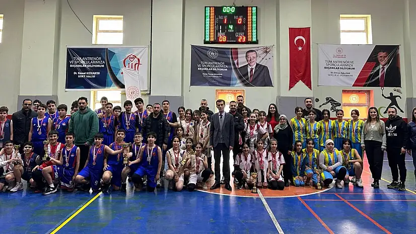 Siirt'te Okul Sporları Basketbol Yıldızlar Müsabakaları Tamamlandı