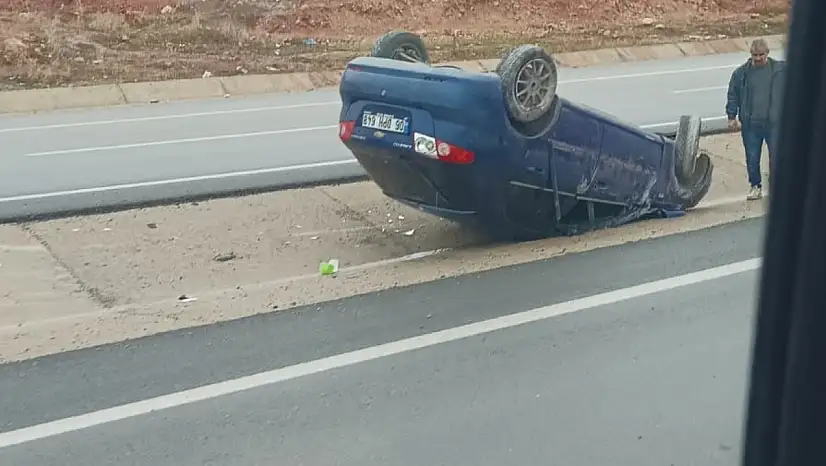 Siirt'te otomobil takla attı, 2 kişi yaralandı