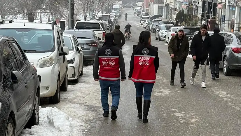 Siirt'te sokakta çalıştırılan ve dilendirilen çocuklara yönelik denetimler artırıldı