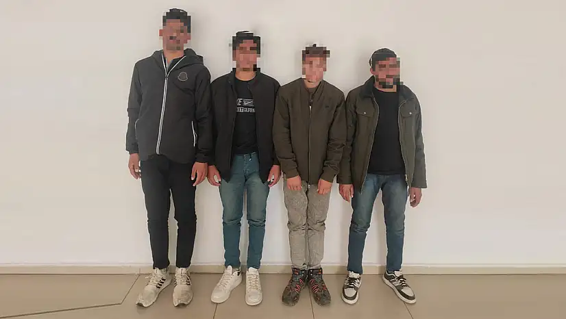 Siirt'te Uygulama Noktasında Sahte Pasaportlu 4 Afgan Göçmen Yakalandı