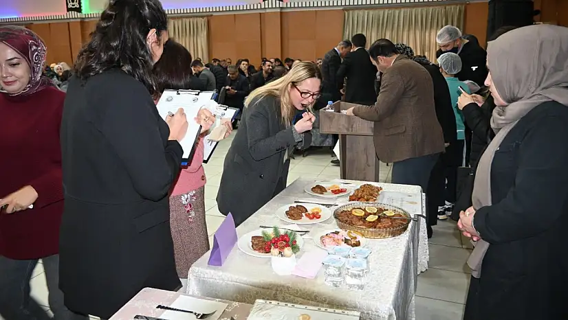 Siirt'te veliler hünerlerini sergiledi: Yerli Malı Yemek Yarışması düzenlendi