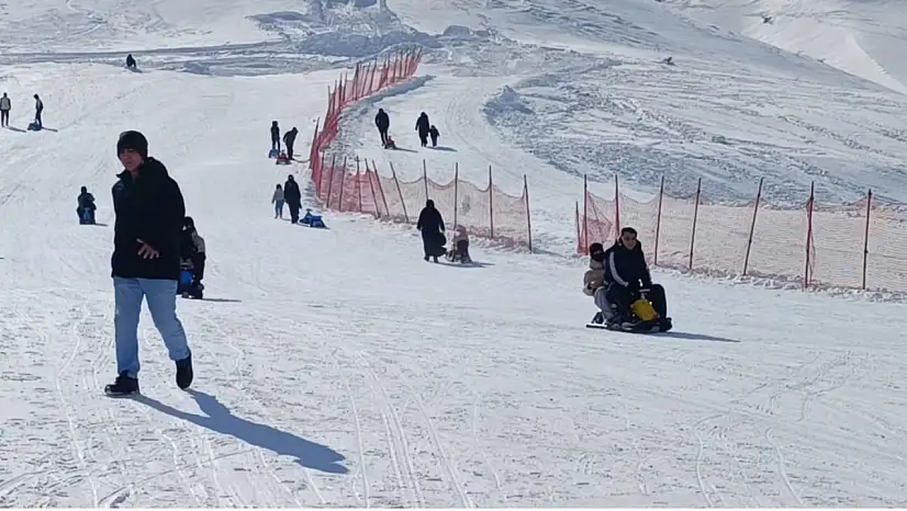 Siirtli çocuklar Bitlis'te sömestir sevincini yaşadı
