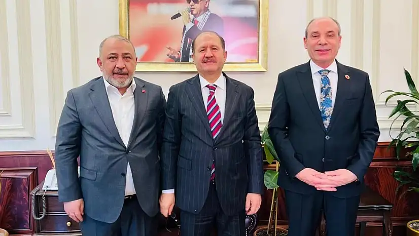 Siirtli iş insanı Seyithan Solmaz'dan Adalet bakan yardımcısı Ramazan Can'a anlamlı ziyaret