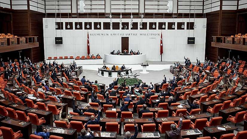 TBMM'de kritik hafta: Emekli maaşı, 12. Yargı Paketi ve öğrenci affı gündemde