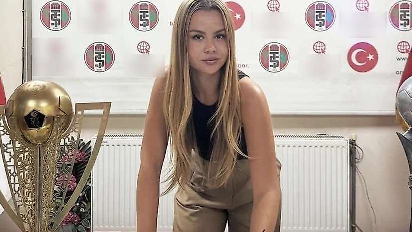 Turgutluspor'da 22 yaşındaki Zeynep Mestan dönemi