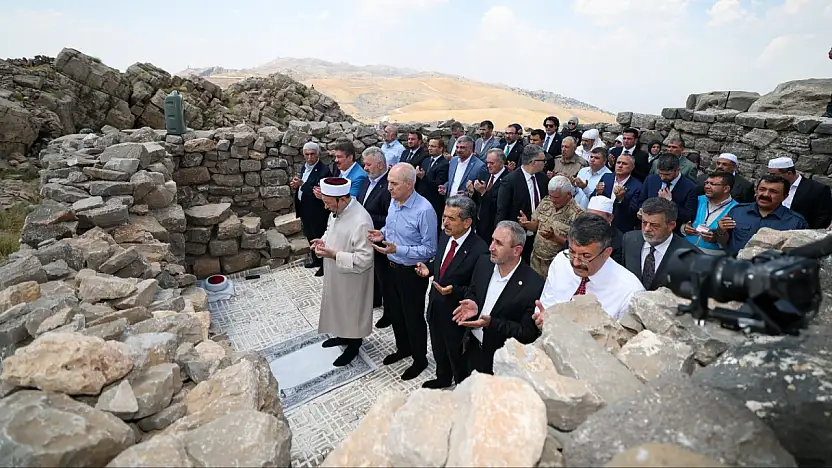 AK Parti Siirt Milletvekili Mervan Gül, Cudi Dağı Programına Katıldı
