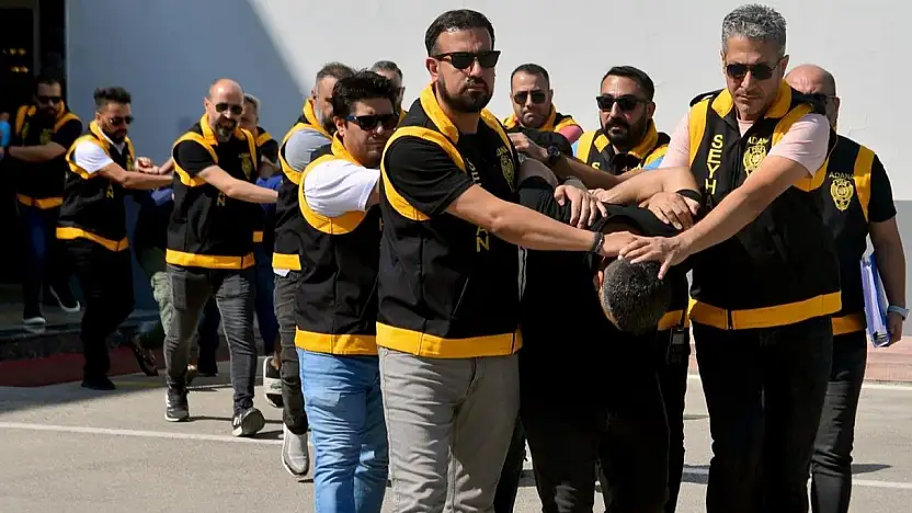 Bakan Gürlek Duyurdu: 81 İlde Eş Zamanlı Çete Operasyonu