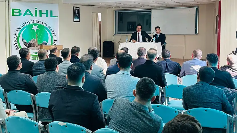 Baykan'da Eğitim Masaya Yatırıldı: İl Milli Eğitim Müdürü İlhan Saz Okullarda İncelemelerde Bulundu