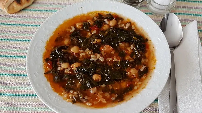 Et Yok, Süt Yok, Yoğurt Yok: Siirt'in Vegan Pırtike Çorbası Tarifi
