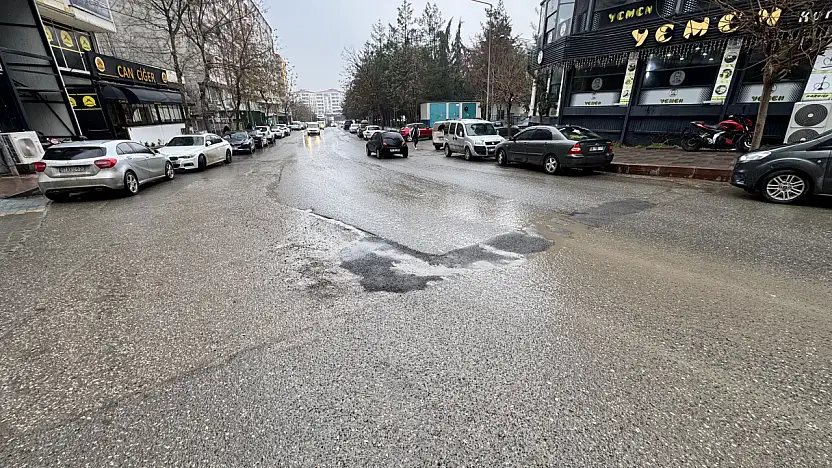 Haberimizin Ardından Müdahale Geldi: Siirt'te Tepki Çeken Yol Çukuru Giderildi