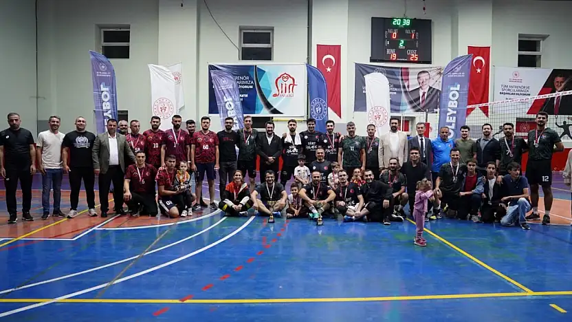 Kamu Spor Oyunları Voleybol Müsabakaları Sona Erdi!