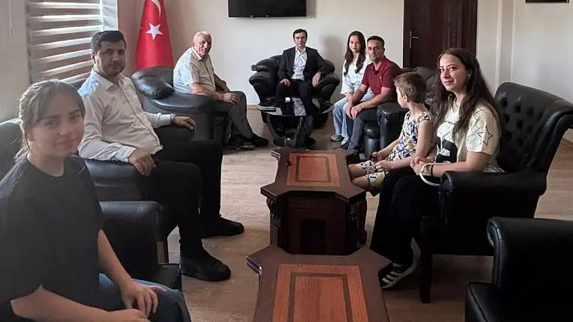 LGS'de 440 Puan Alan Ecrin, Tillo İlçesini Gururlandırdı