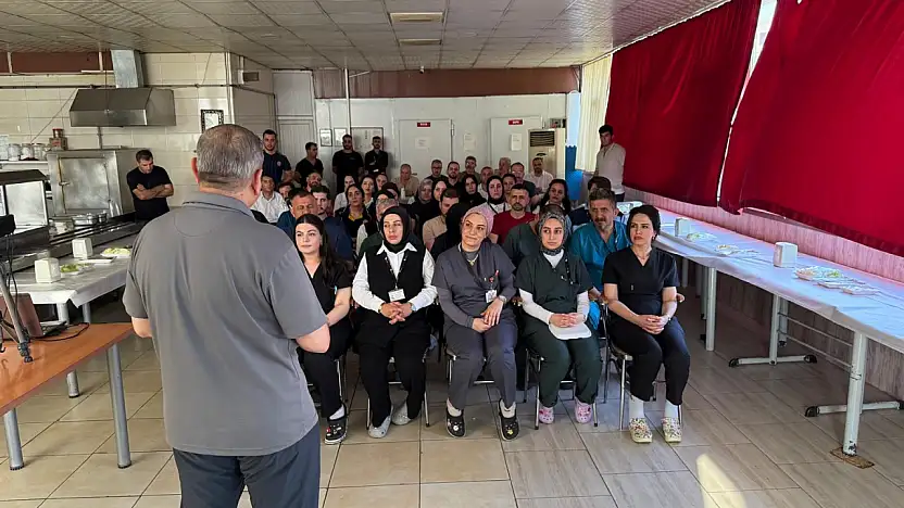 Özel Siirt Duru Hastanesi'nden Sağlıkta İletişim Odaklı Eğitim