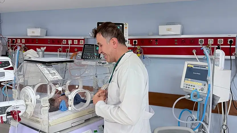 Özel Siirt Hayat Hastanesi'nde Tedavi Gören Yenidoğan Sağlığına Kavuştu