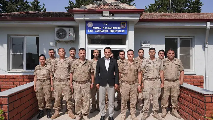 Pervari'ye Atanan Kaymakam Ali Buzkaya, Kumlu'ya Veda Etti