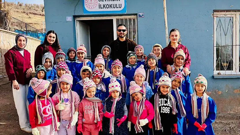 SENDEBİRFİDANDİK Projesiyle Siirt Merkez ve Köylerinde Binlerce Çocuğa Destek