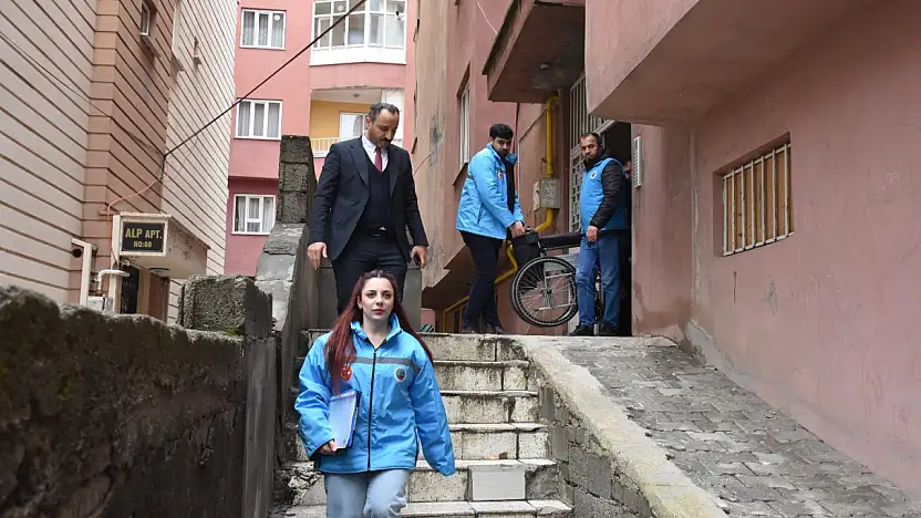 Siirt Belediyesi'nden özel bireylere ücretsiz tekerlekli sandalye bakım ve onarım hizmeti