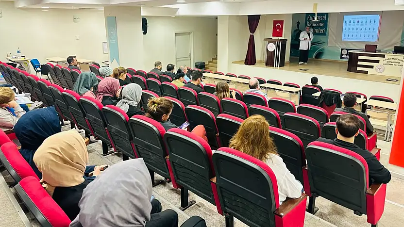 Siirt Eğitim ve Araştırma Hastanesi'nde Klinik Rehberler Eğitimi Düzenlendi