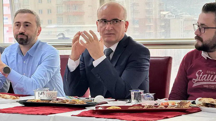 Siirt Eğitim ve Araştırma Hastanesi'nde Yeni Dönem Mesajı! Başhekim Servet Yolbaş: ''Sistemi Oturtacağız''