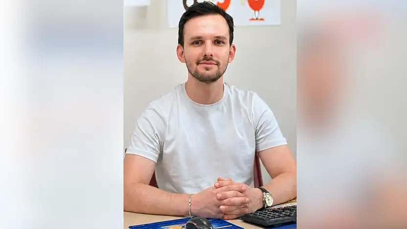 Siirt Eğitim ve Araştırma Hastanesi'nde Görevli Uzman Doktor Uyardı: Ekran Süresi Çocukların Gelişimini Etkileyebilir