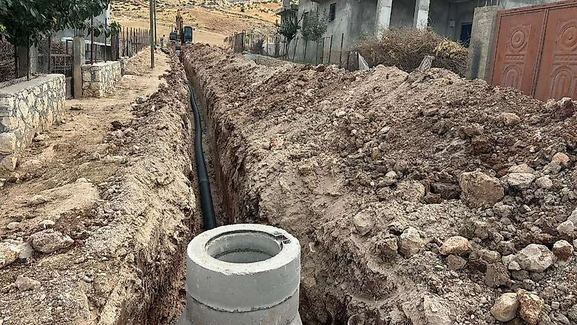 Siirt Eruh'ta Altyapı Çalışmaları Sürüyor