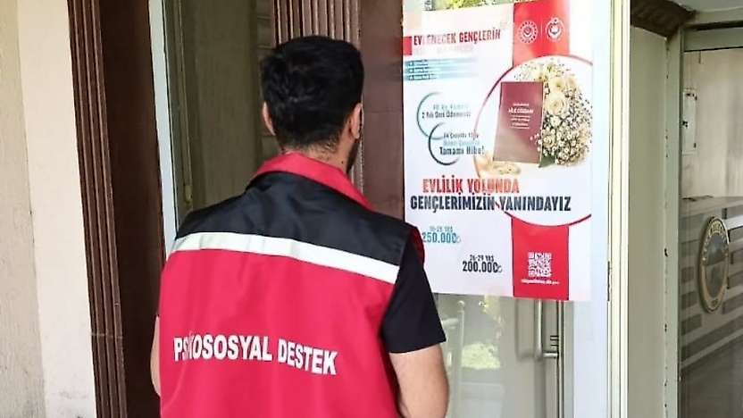 Siirt Eruh'ta Gençlere Evlilik Kredisi Desteği Anlatılıyor