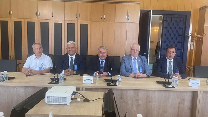 Siirt Esnaf ve Sanatkârlar Odaları Birliği Başkanı Hikmet Yılmaz, Siirt Esnafının Taleplerini TBMM'ye Taşıdı