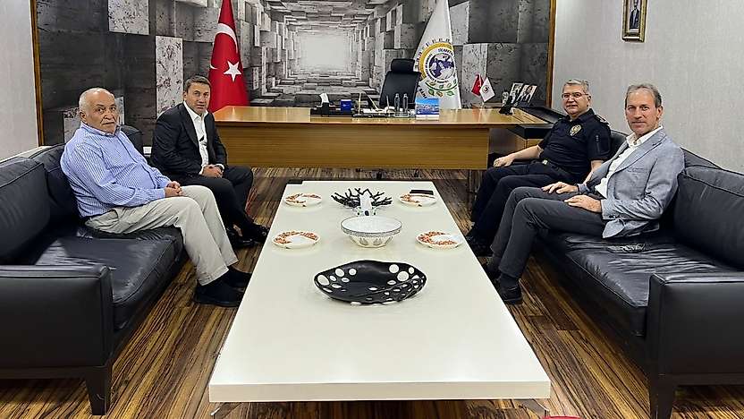 Siirt İl Emniyet Müdürü Mehmet Özdemir'den Siirt TSO Başkanı Kuzu'ya İade-i Ziyaret