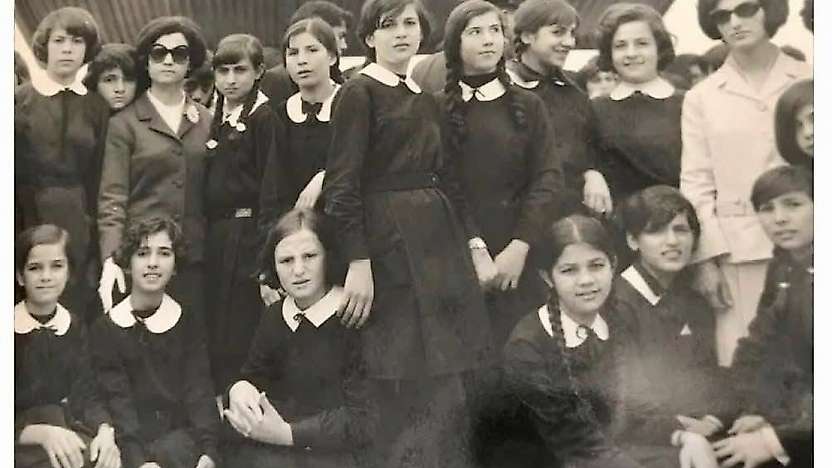 Siirt'in 1969 Yılından Kalan Hatırası: Öğretmen Ve Öğrenciler Aynı Karede