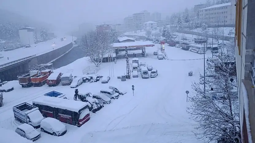 Siirt'in Baykan ilçesinde taşımalı gaz akışı kesildi Vatandaş donma noktasına geldi