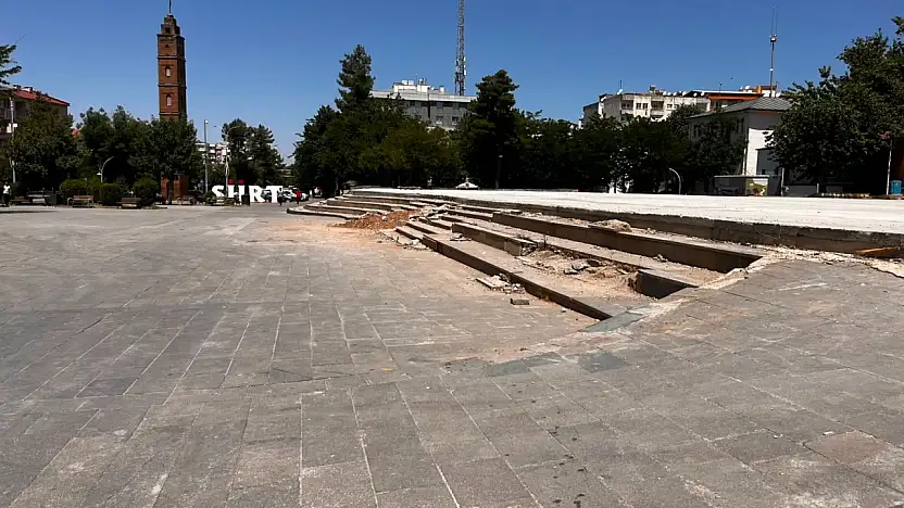 Siirt'in Kalbi Aylardır Kapalı: Kent Meydanı Ne Zaman Bitecek?