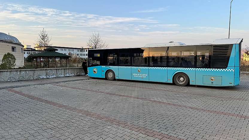 Siirt Kurtalan Belediyesi'nden Üniversite Öğrencilerine Ücretsiz Servis Hizmeti: Saatleri ve Durakları Belli Oldu