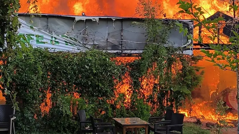 Siirt Kurtalan'da Kafede Yangın Paniği