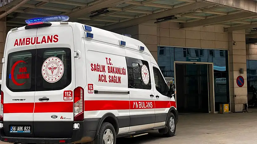 Siirt'te 10 Yaşındaki Çocuk Evde Kahvaltı Sofrasında Bıçaklandı