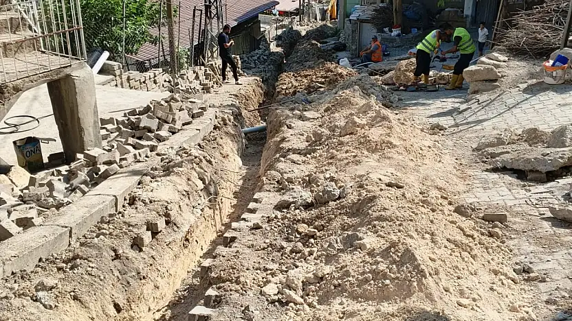 Siirt'te 34 Yıllık Sorun Tarih Oldu! Alan Mahallesi'nde Çifte Müjde