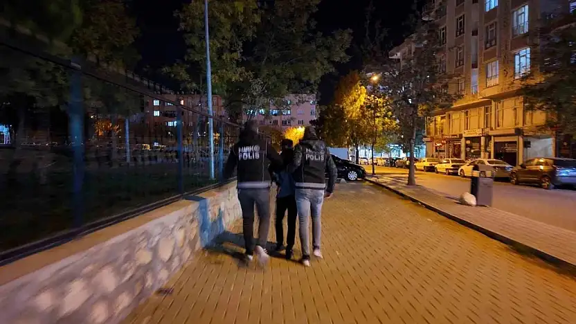 Siirt'te 5 Noktada 'Narko-Alan' Uygulaması: Uyuşturucuya Geçit Yok!