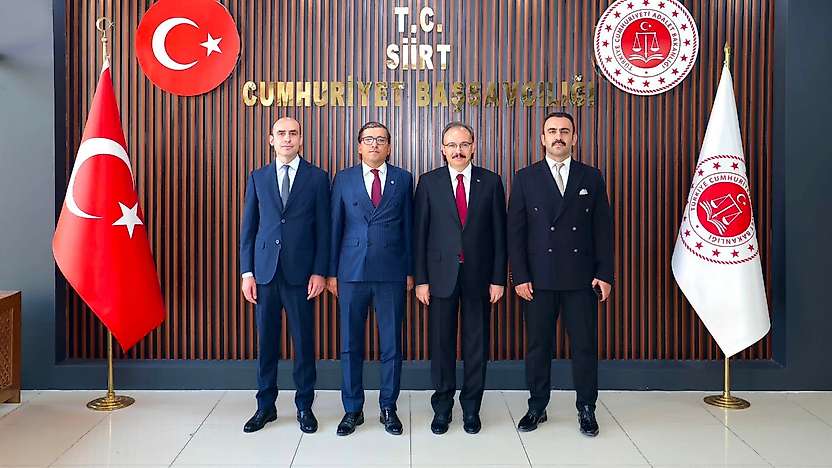 Siirt'te Adli Yılın İlk Gününde Vali Kızılkaya'dan Yargı Ziyaretleri