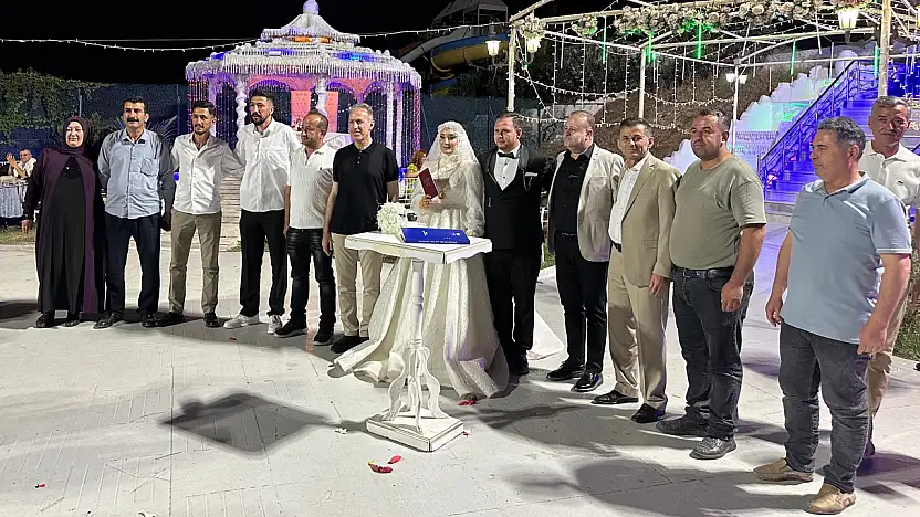 Siirt'te Aslan ve Albayrak Ailelerinin Mutlu Günü